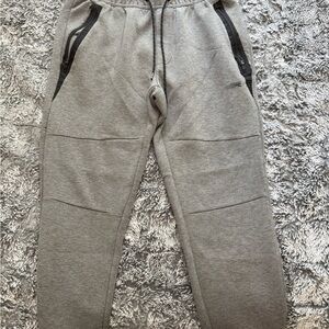 American Eagle Outfitters Light Gray Joggers